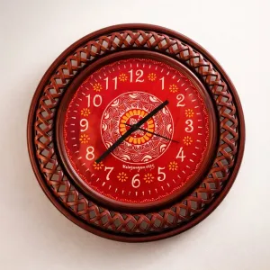 Red White Aipan Art Wall Clock 23x23 cm