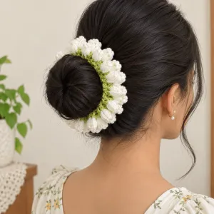 Handmade Crochet Mogra Scrunchie – White & Green | PahadiKala